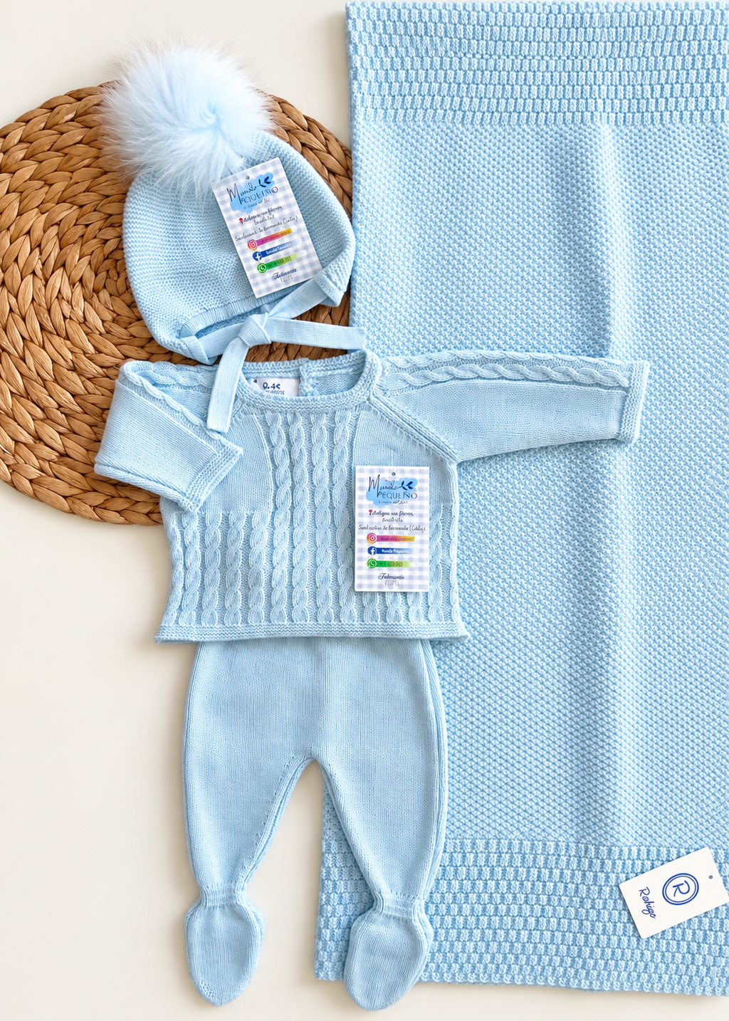 Conjunto ochitos celeste