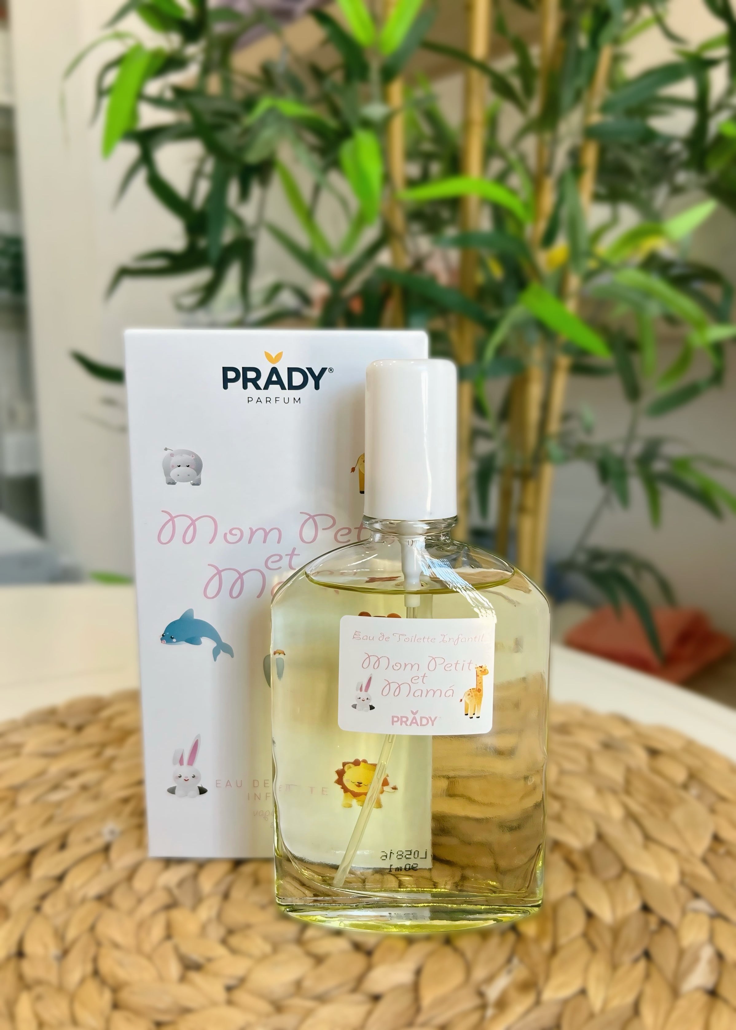 Perfume Mon Petit et Mamá