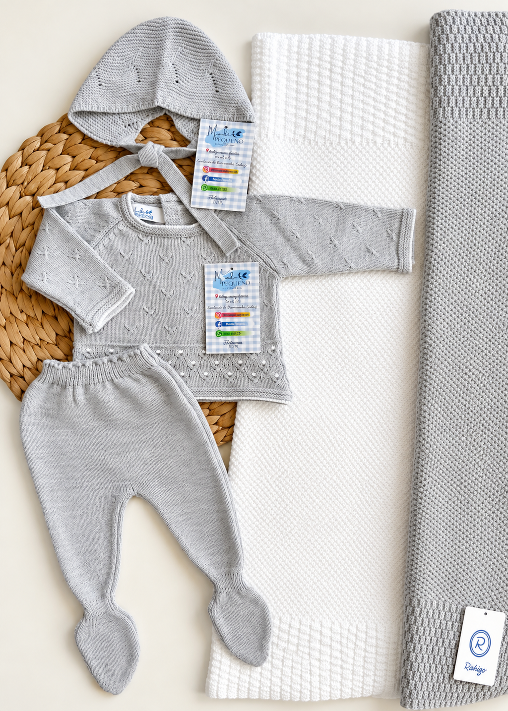 Conjunto bodoques gris y blanco